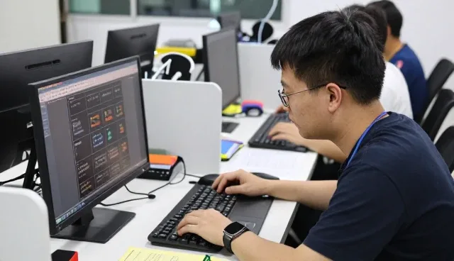 北京智盈中创科技发展有限公司构建专业软件研发等软件研发体系